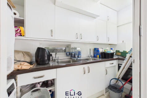 Pesach Kitchen / Utility room