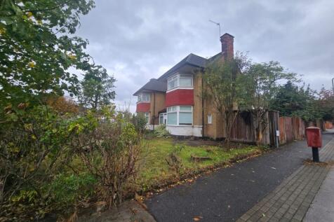 3 bed semi-detached house for sale Renters Avenue