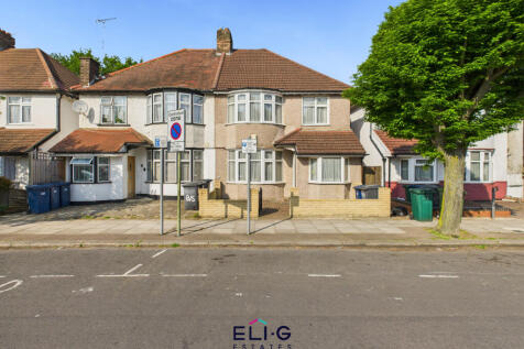 Four bedroom semi detached with tremendous potent
