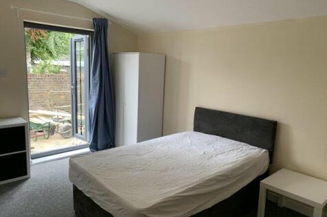 ulcombe-gardens-ct2-7qz-927053