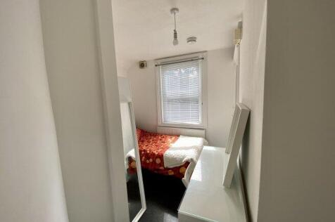 upper-high-street-kt17-4rq-934417