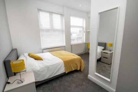 wetherby-grove-ls4-2jh-970723