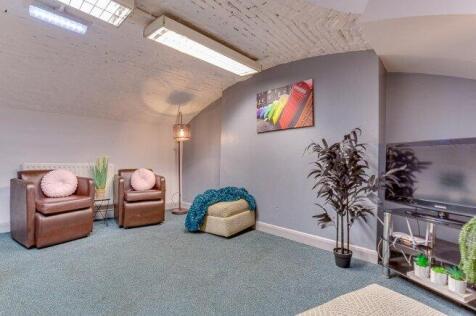 st-james-s-street-ng1-6fj-958733