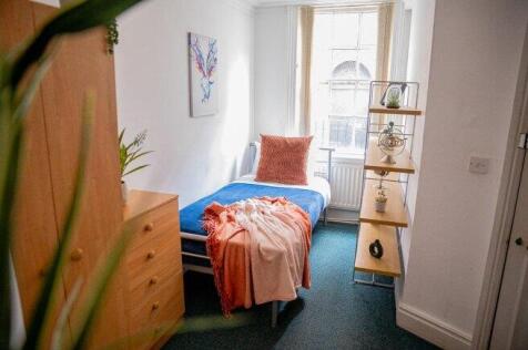 st-james-s-street-ng1-6fj-958738