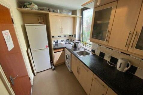 commercial-road-e1-2ps-971220