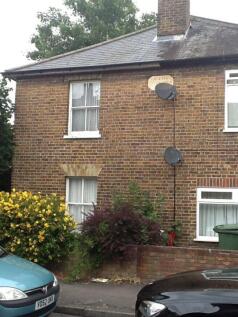 adelphi-road-kt17-1jb-883609