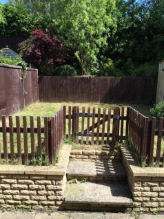 hawkwood-crescent-wr2-6bn-920467