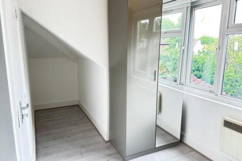 walm-lane-nw2-4rt-970902