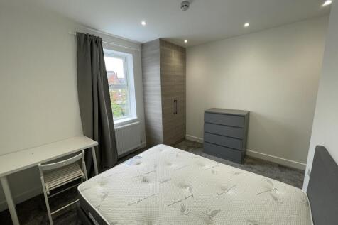 cedar-road-nw2-6ss-970997