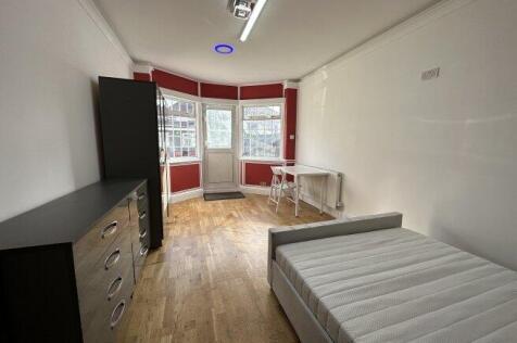dewsbury-road-nw10-1en-970871