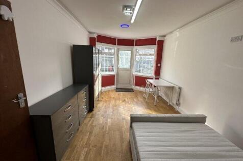 dewsbury-road-nw10-1en-970872