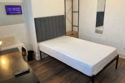 george-street-le11-5dq-961847