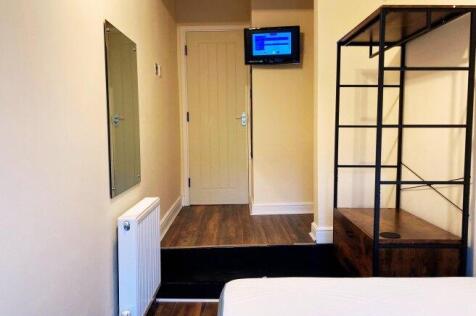 george-street-le11-5dq-961854