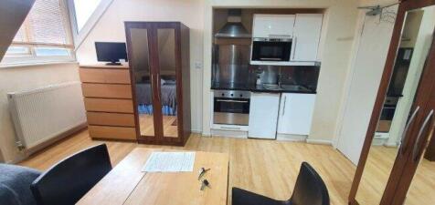 brondesbury-park-nw6-7ay-981332