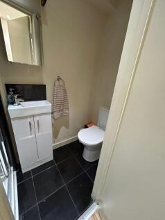 brondesbury-park-nw6-7ay-981224