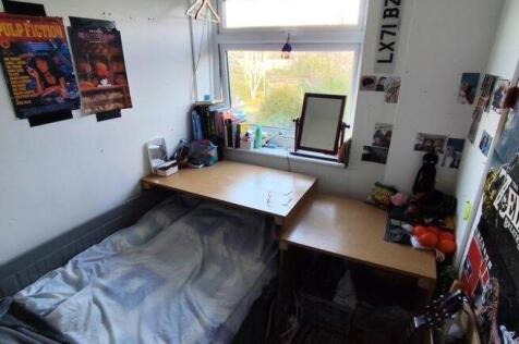 weydon-hill-close-gu9-8pa-981459