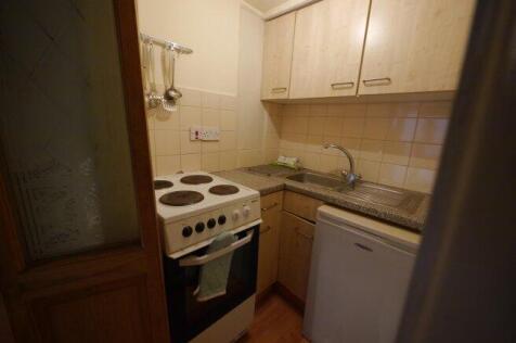 chatsworth-road-nw2-4bl-981502