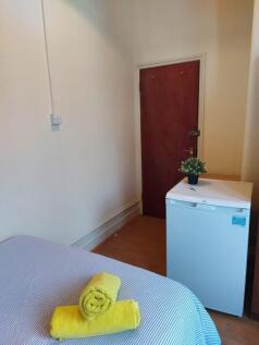 cranhurst-road-nw2-4lj-981673