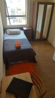 cranhurst-road-nw2-4lj-981684