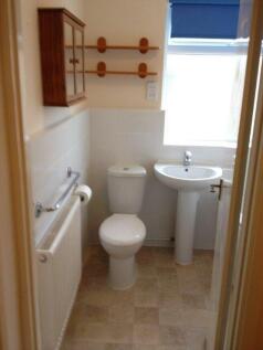 weydon-hill-close-gu9-8pa-539245