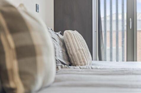 50-warwick-street-apex-loft-b12-0nh-982476