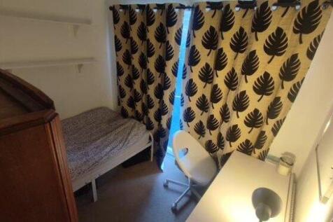 weydon-hill-close-gu9-8pa-982826