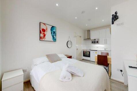 blenheim-gardens-nw2-4nt-982918