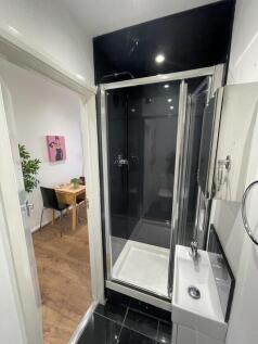 blenheim-gardens-nw2-4nt-982997