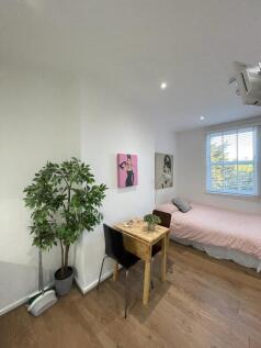 blenheim-gardens-nw2-4nt-982998