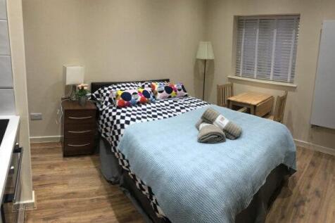 chatsworth-road-nw2-4bh-983067