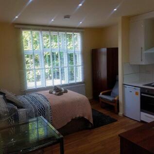 chatsworth-road-nw2-4bh-983171