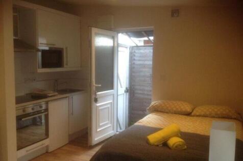 ash-grove-nw2-3ll-983209