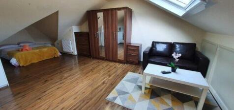 chatsworth-road-nw2-4bg-983232