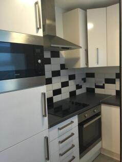 upper-court-road-kt19-8rd-818955