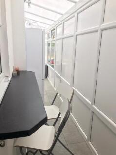 upper-court-road-kt19-8rd-918230