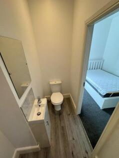 watford-street-st4-2ew-992276