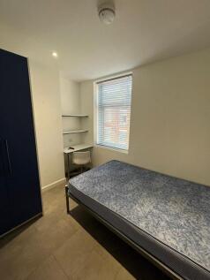 darnley-street-st4-2bh-992167