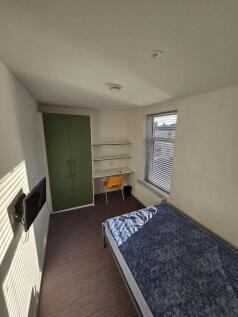 boughey-road-st4-2bn-992746