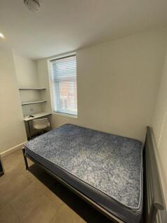 darnley-street-st4-2bh-992585