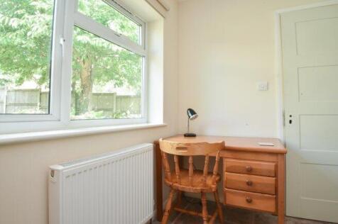 westerham-close-ct2-7tz-913131