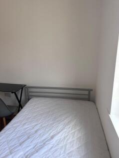 furness-road-m14-6lx-993279