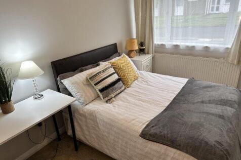 kemsing-gardens-ct2-7rf-948430
