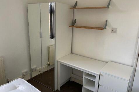 hubert-road-b29-6ep-953847