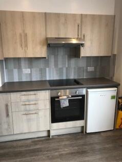 stoneleigh-broadway-kt17-2hu-912825