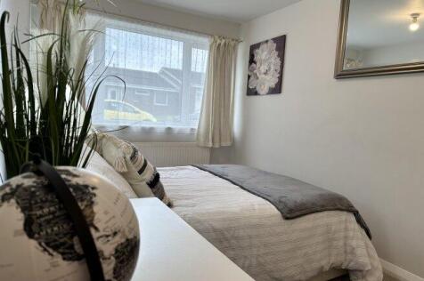 kemsing-gardens-ct2-7rf-948429