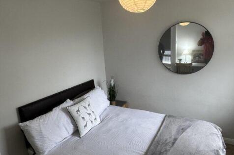 kemsing-gardens-ct2-7rf-948428