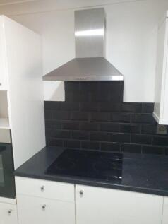 brough-close-b7-5hx-953125