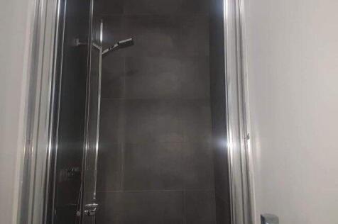 brough-close-b7-5hx-916176