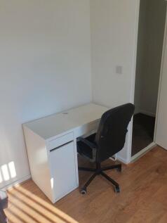 brough-close-b7-5hx-953156