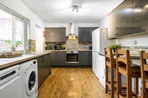 albert-grove-ng7-1pa-995150